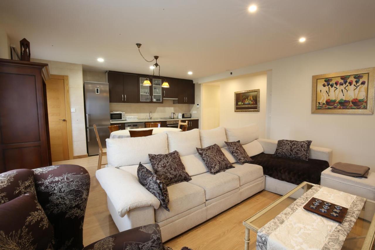 Apartamento Oviedo San Melchor Bagian luar foto