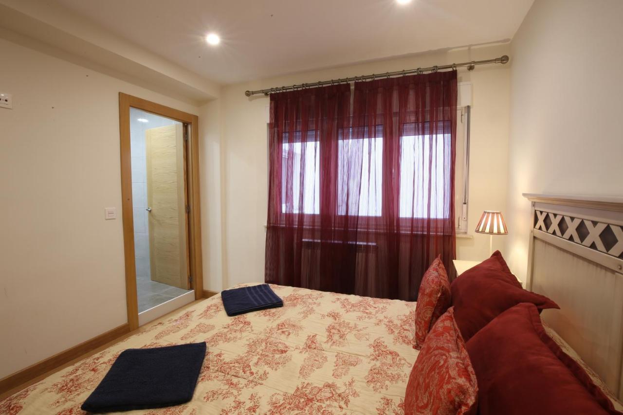Apartamento Oviedo San Melchor Bagian luar foto